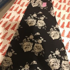 One Sz maxi skirt